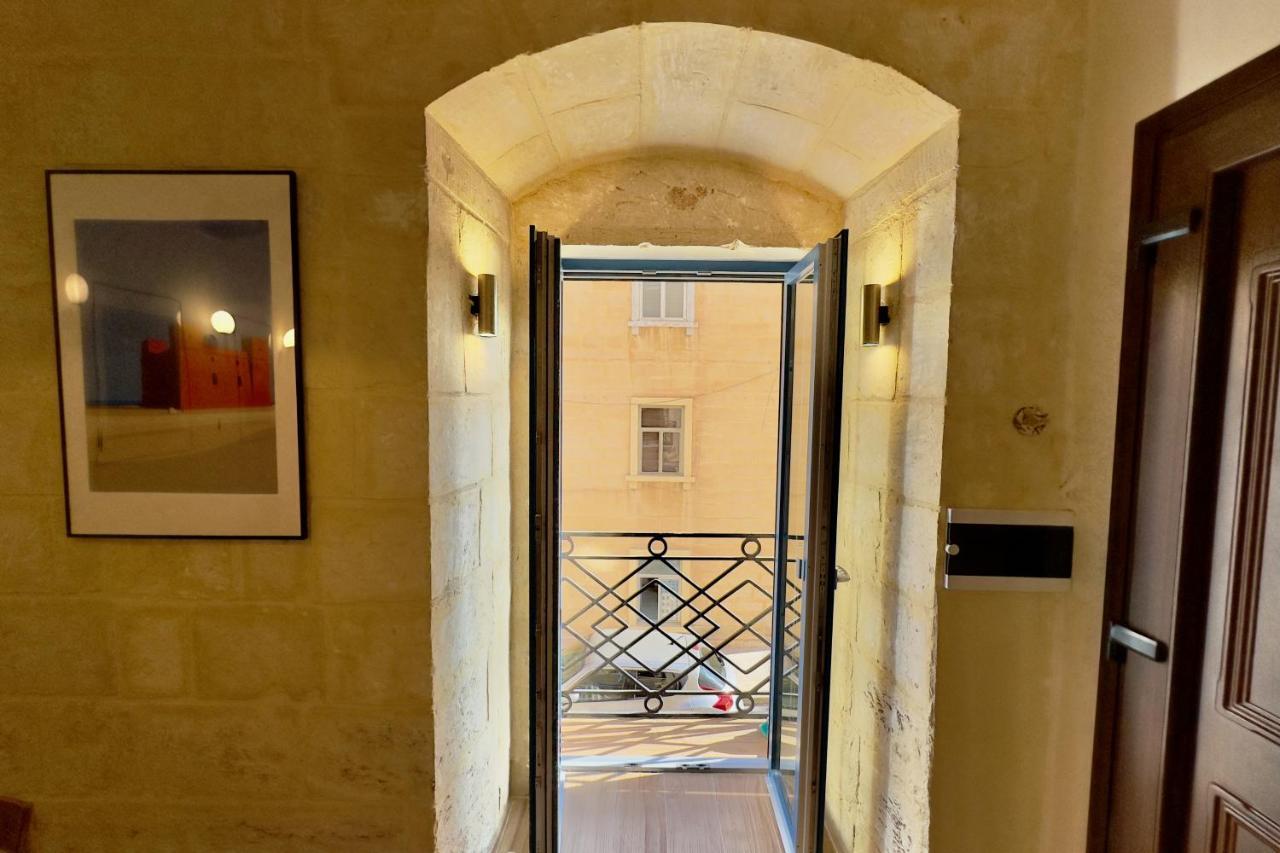 Valletta Dome Apartment ภายนอก รูปภาพ